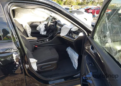 2022 Jeep Grand Cherokee L Laredo 4X2 z USA, uszkodzony, nr VIN 1C4RJJAG1N8568417